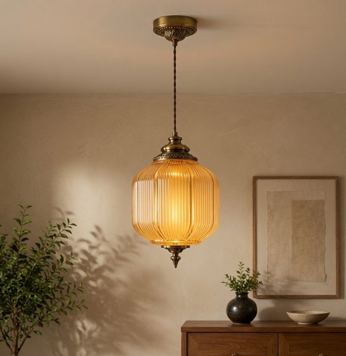 Golden Glow Vintage Glass Pendant Light – Luxury Hanging Fixture Luxury amber ribbed glass pendant light with antique brass finish and warm golden illumination.